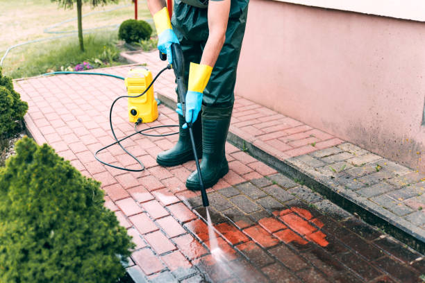 Reliable West Milwaukee, WI Pressure Washing Solutions